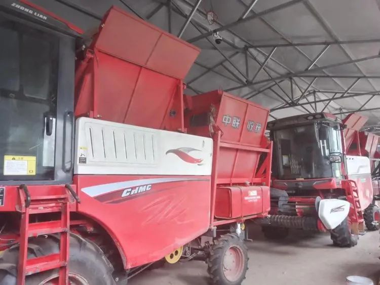 孔慶宇：質(zhì)量可靠收益高，中聯(lián)收獲花生機是我心目中的
(圖2)